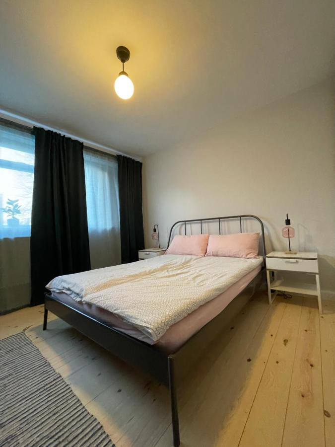Milan House Apartment ลอนดอน ภายนอก รูปภาพ