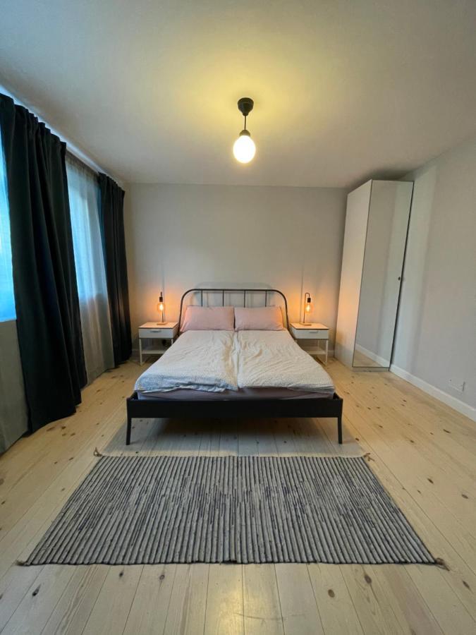 Milan House Apartment ลอนดอน ภายนอก รูปภาพ