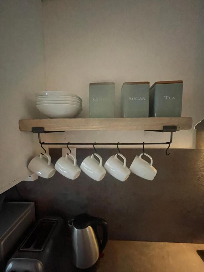 Milan House Apartment ลอนดอน ภายนอก รูปภาพ